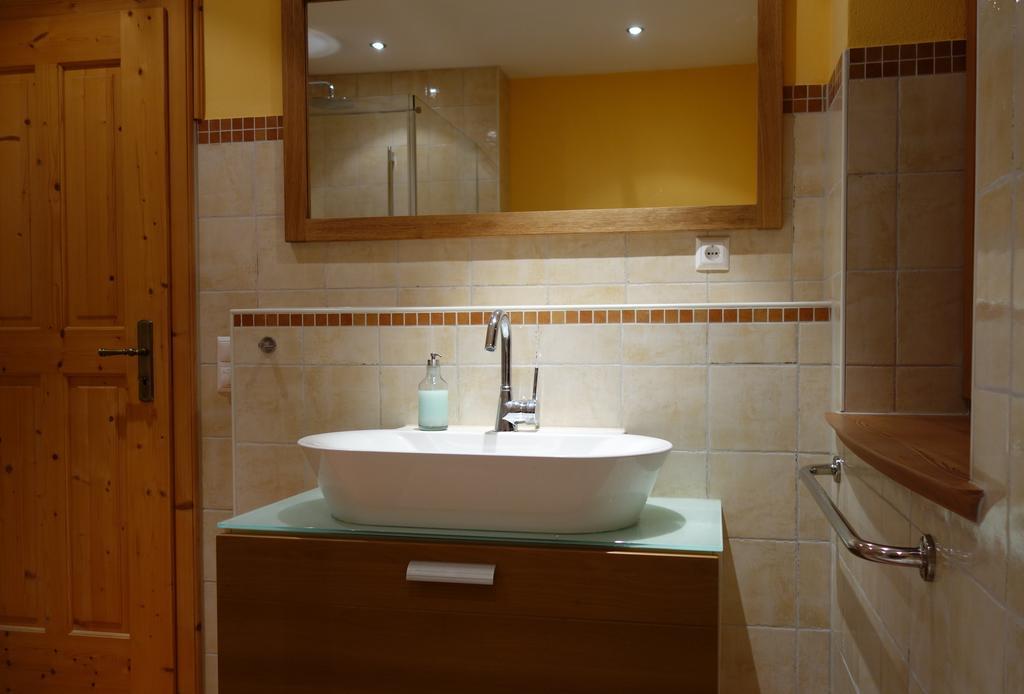 Apartment Sonnenfeld Замерберг Стая снимка